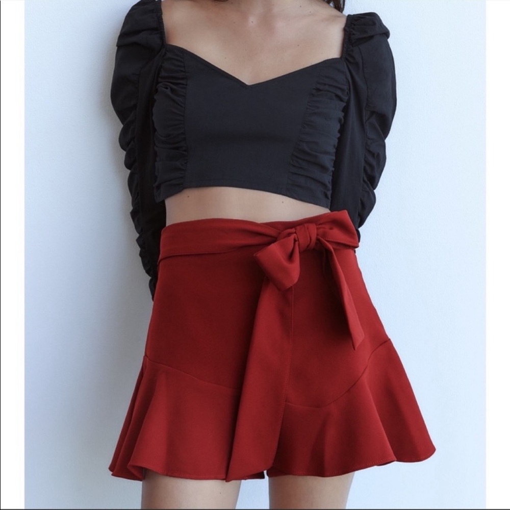 Red Zara Skort ❤️💋